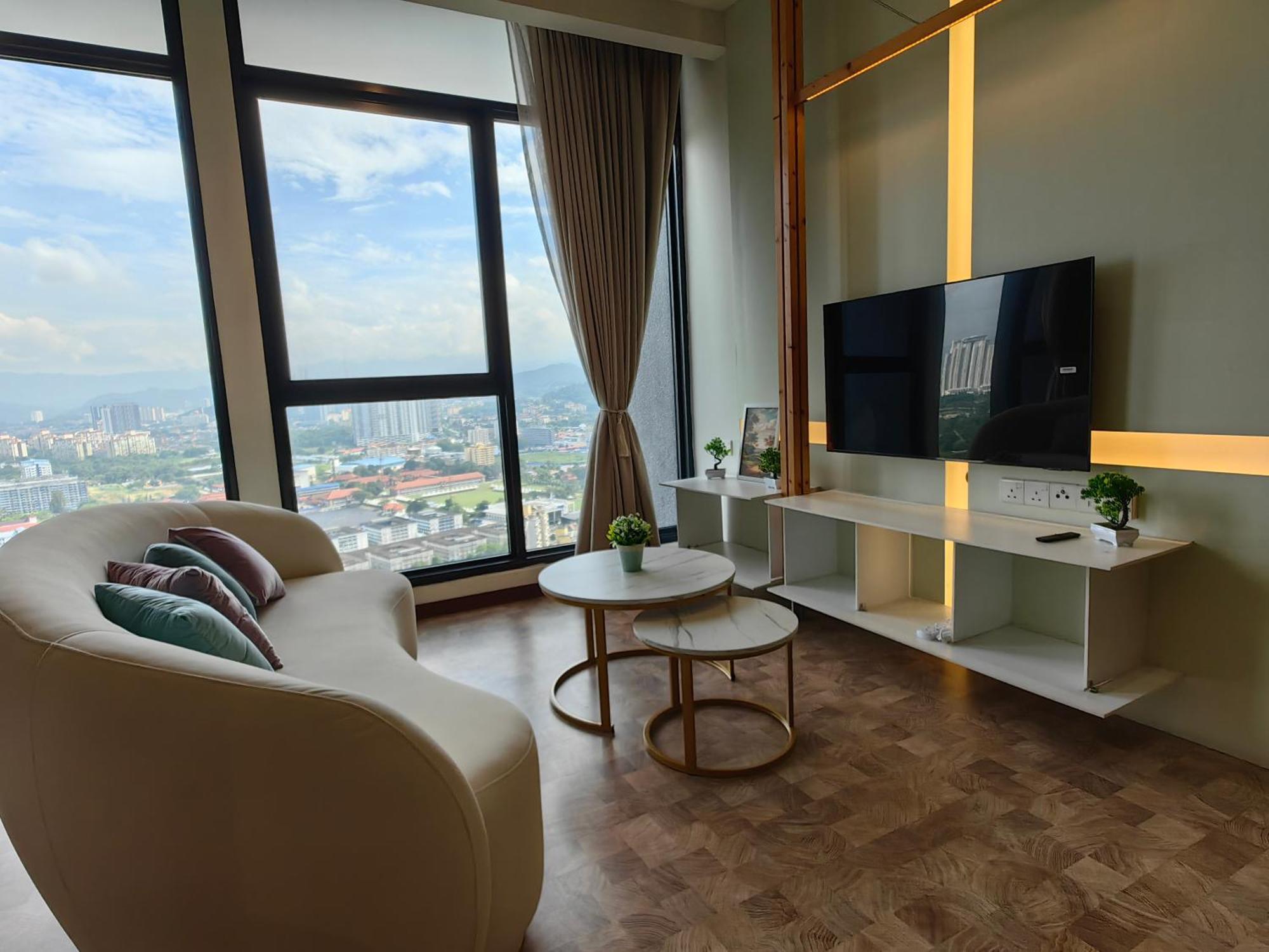 Expressionz Designer Suites Host By Aurora Premium Stay Куала-Лумпур Экстерьер фото